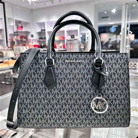 michael kors bags egypt|michael kors nasr cairo.